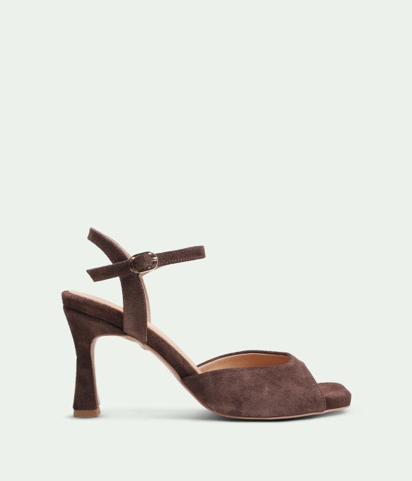 Takt Brown Suede