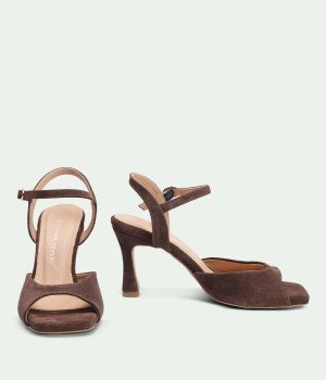 Takt Brown Suede