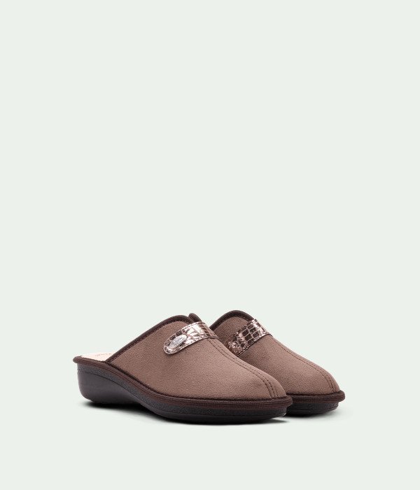 Auriel Anatomico Brown