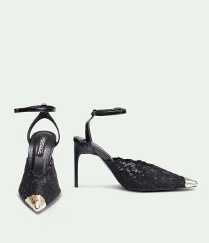 Aura Heels Black