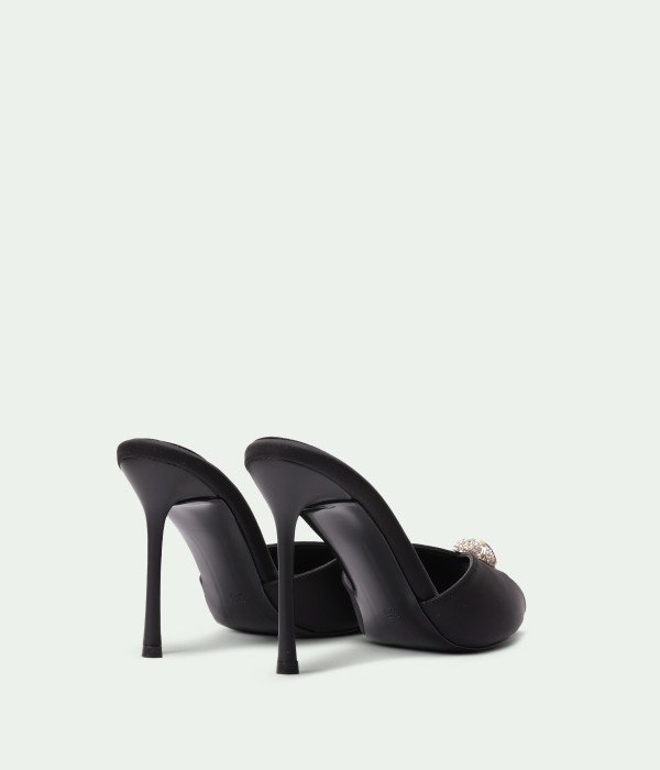Marvelle Black