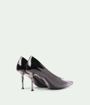 Raviano Noblora Black Rugan