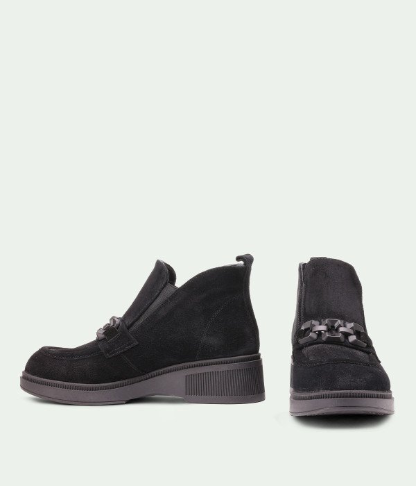 Ressavelle Black Suede