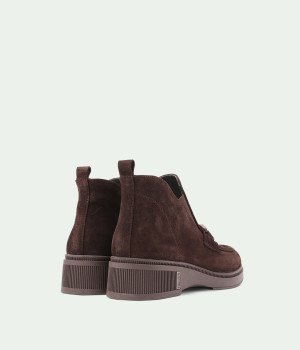 Ressavelle Brown Suede