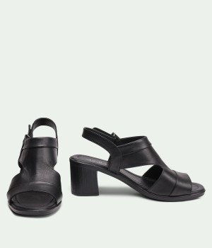 Zanira Black