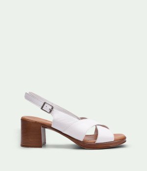 Stravia White