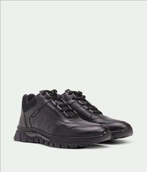 Velario Stride  Black