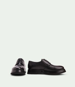 Valmonte Black Antique