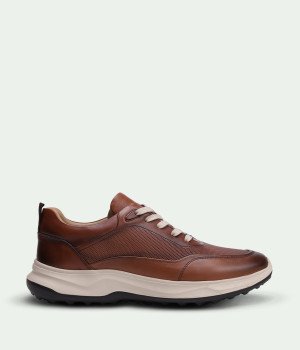 Longwing Tan