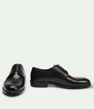 Lorenzo BlackAntique