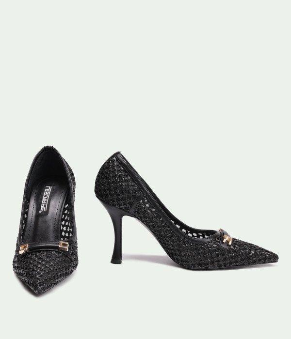 Novara Black