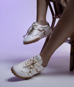 Cleo White Cleo White