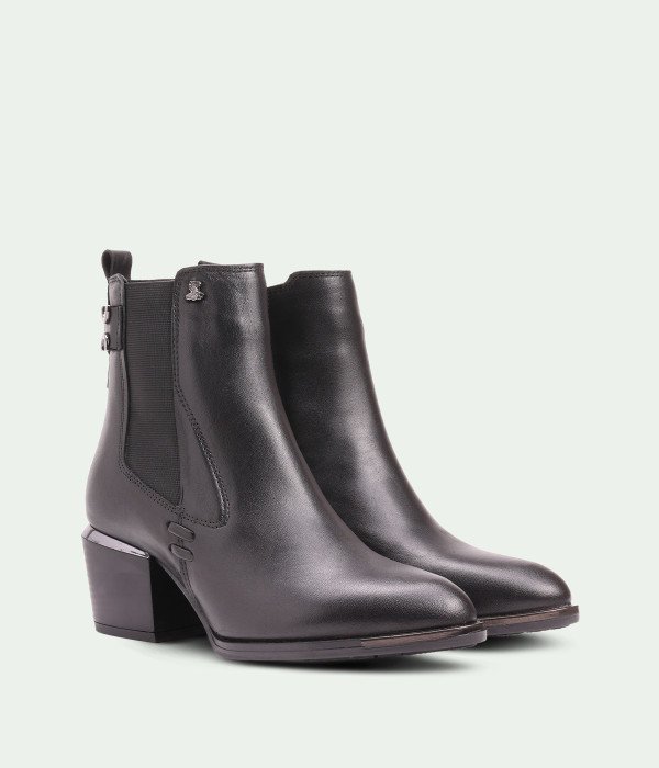 Fioralin Quavess Black