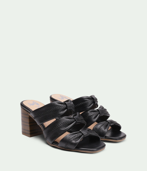 Sorelle Black