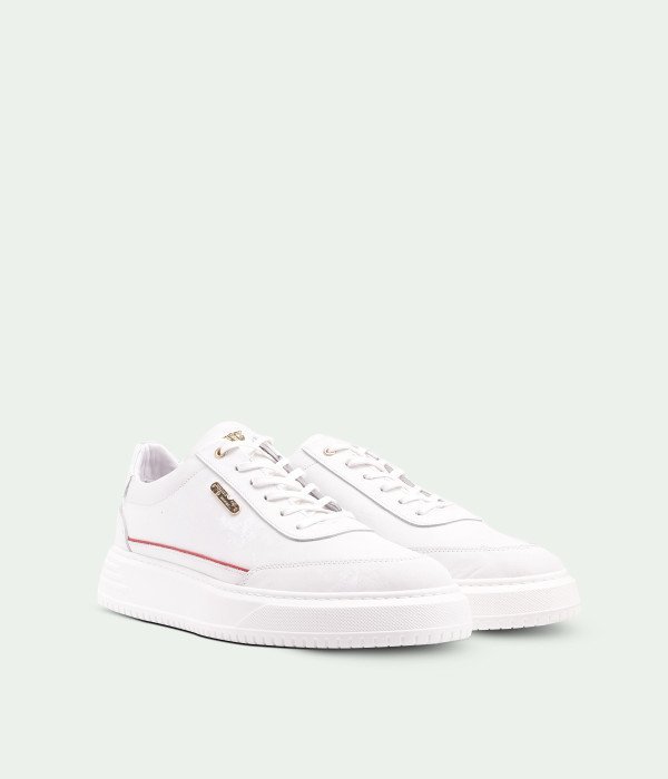 Olvaron Yelaro White