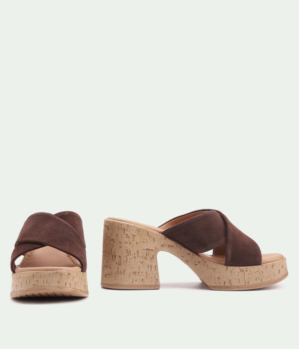 Elowyn Brown Suede