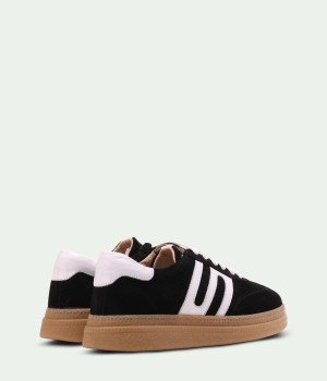 Arvelli Style Black Suede