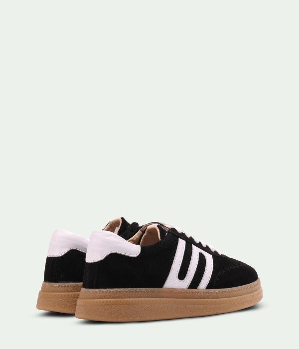 Arvelli Style Black Suede