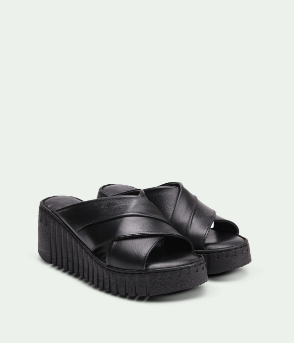 Roca Black
