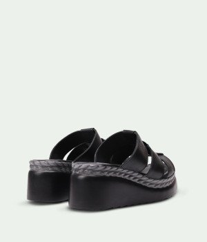 Palmira Black