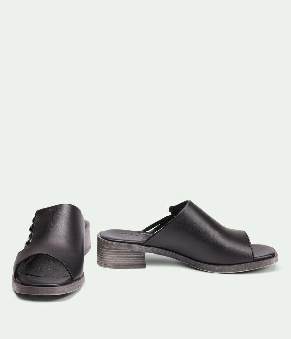 Brisa Black
