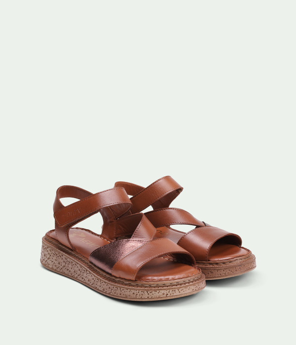 Velis Brown