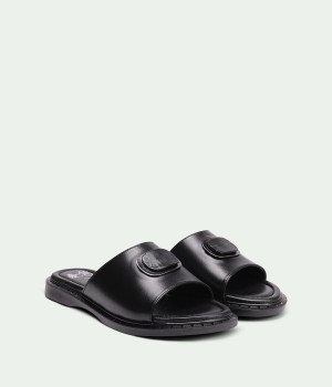 Sundara Black
