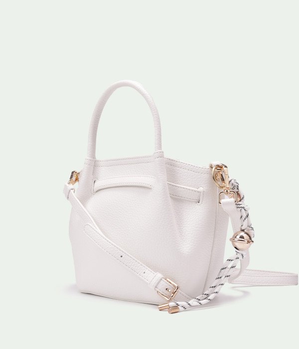 Solis White