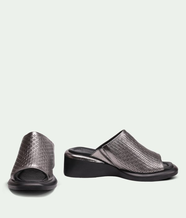 Vessia Silver