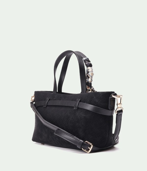 Vellura Black