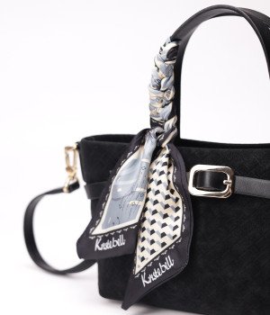 Vellura Black