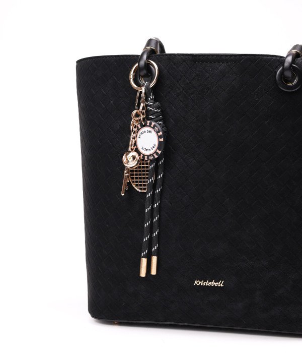 Finesse Black