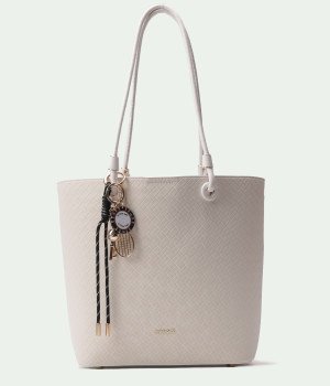 Finesse White