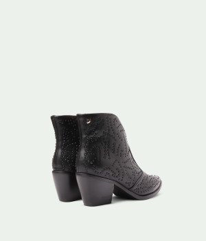 Carvesso Lunea Black