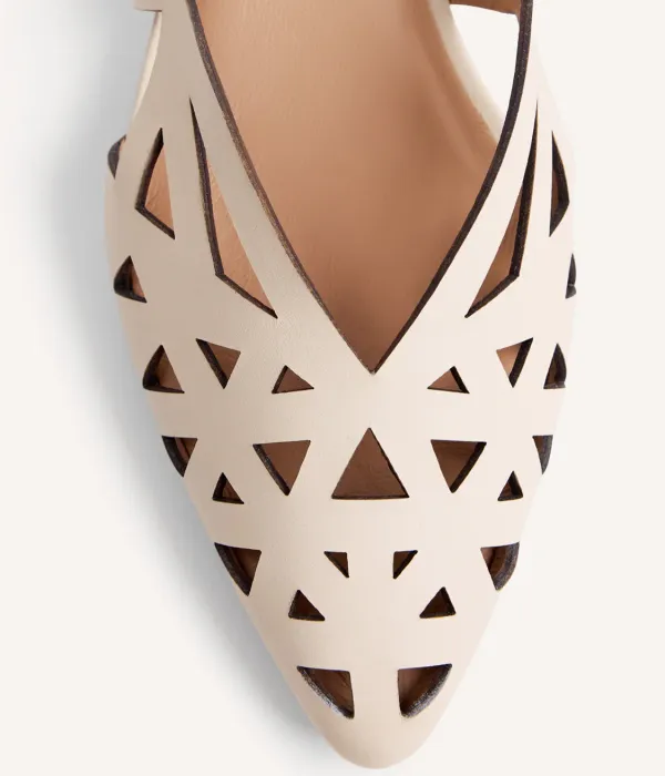 Solenne White Solenne White