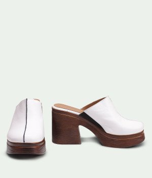 Korvella White