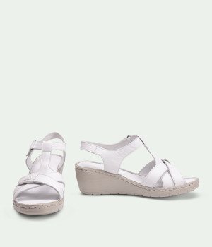 Lure White