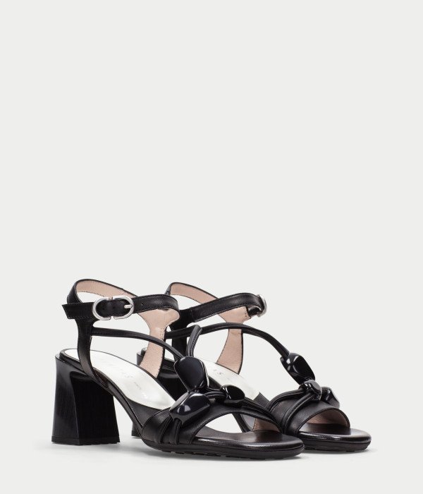 Cruz Black        